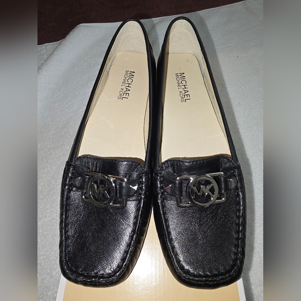 Michael Kors Charm Moc Leather